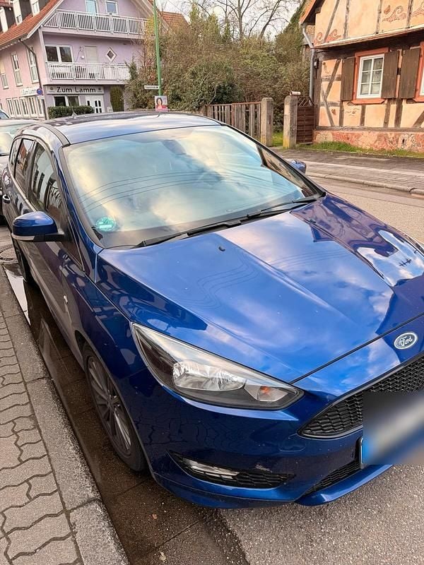 Gebraucht Ford Focus 125 PS (91 kW) 2017 Blau Kombi