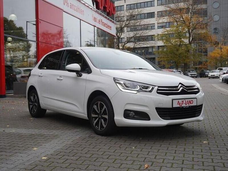 Gebraucht Citroën C4 Live 110 PS (80 kW) 2018 Weiß Limousine