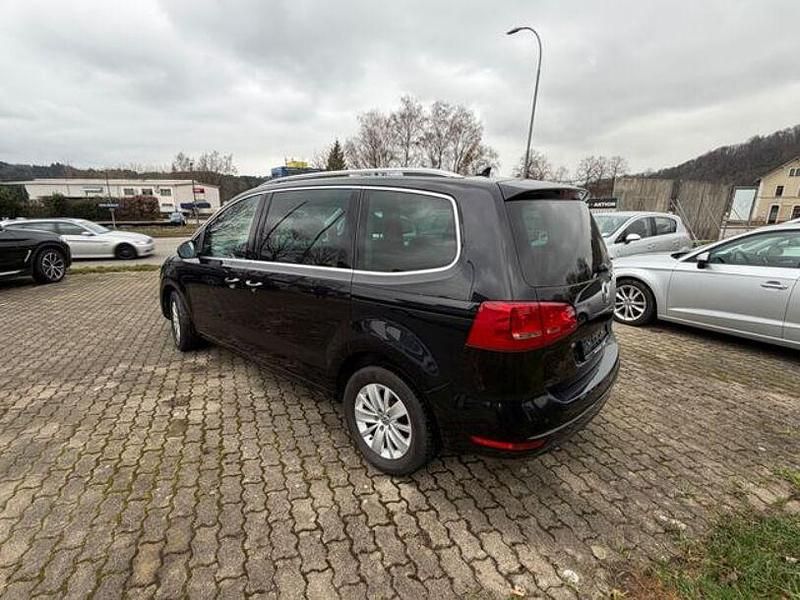 Gebraucht VW Sharan Comfortline 140 PS (102 kW) 2015 Schwarz Van / Kleinbus