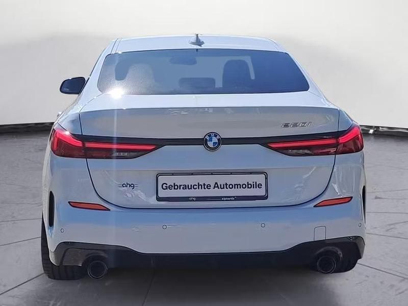 Gebraucht BMW 220 M Sport 178 PS (130 kW) 2024 Weiß Coupé