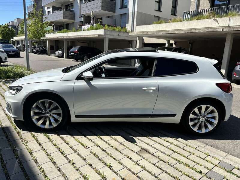Weiß Gebraucht 2015 VW Scirocco Basis Coupé | 16.400 € (Fairer Preis) - Bild 1/4