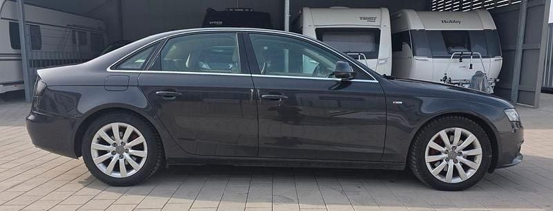 Gebraucht Audi A4 Attraction 190 PS (139 kW) 2007 Schwarz Limousine