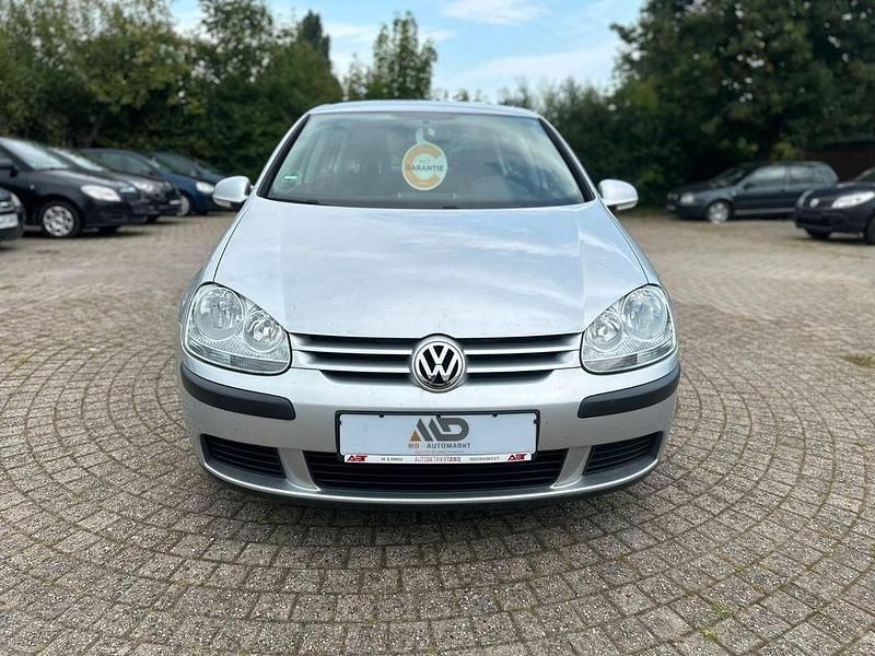 Silber Gebraucht 2006 VW Golf V Limousine | 3.599 € (Etwas zu teuer) - Bild 1/4
