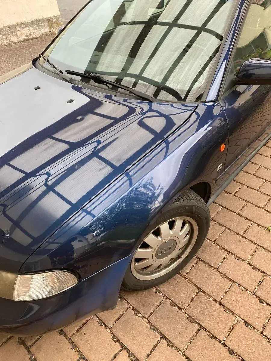Gebraucht Audi A4 125 PS (91 kW) 1996 Blau Kombi