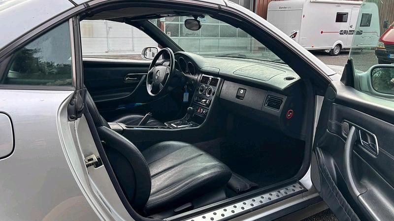 Gebraucht Mercedes SLK230 1999 Silber Cabrio
