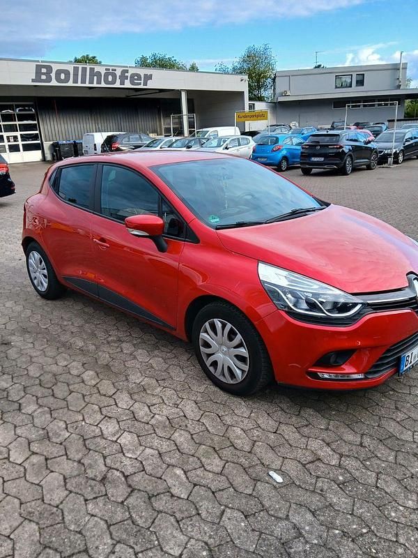 Gebraucht Renault Clio IV Collection 90 PS (66 kW) 2019 Rot Kleinwagen