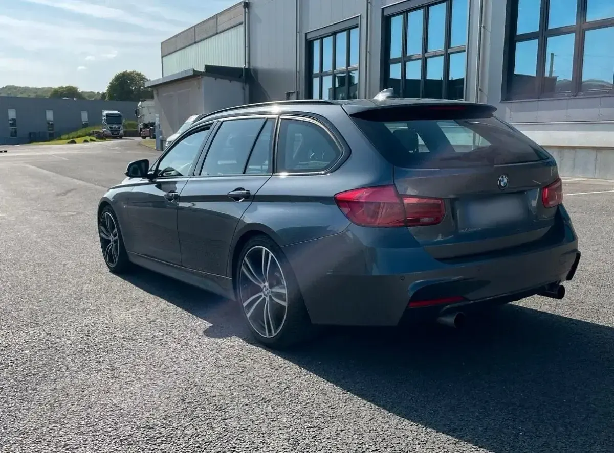Gebraucht BMW 340 M Sport 326 PS (239 kW) 2016 Grau Kombi