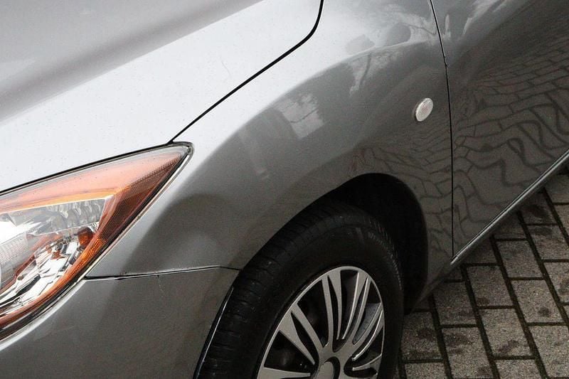 Gebraucht Mazda 3 High 105 PS (77 kW) 2009 Grau Limousine