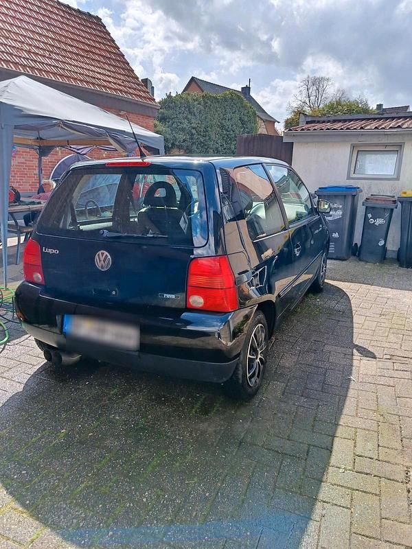 Gebraucht VW Lupo 50 PS (36 kW) 2004 Schwarz Kleinwagen