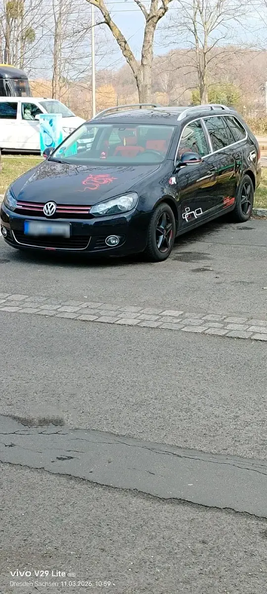 Gebraucht VW Golf VI Style 122 PS (89 kW) 2011 Schwarz Kleinwagen