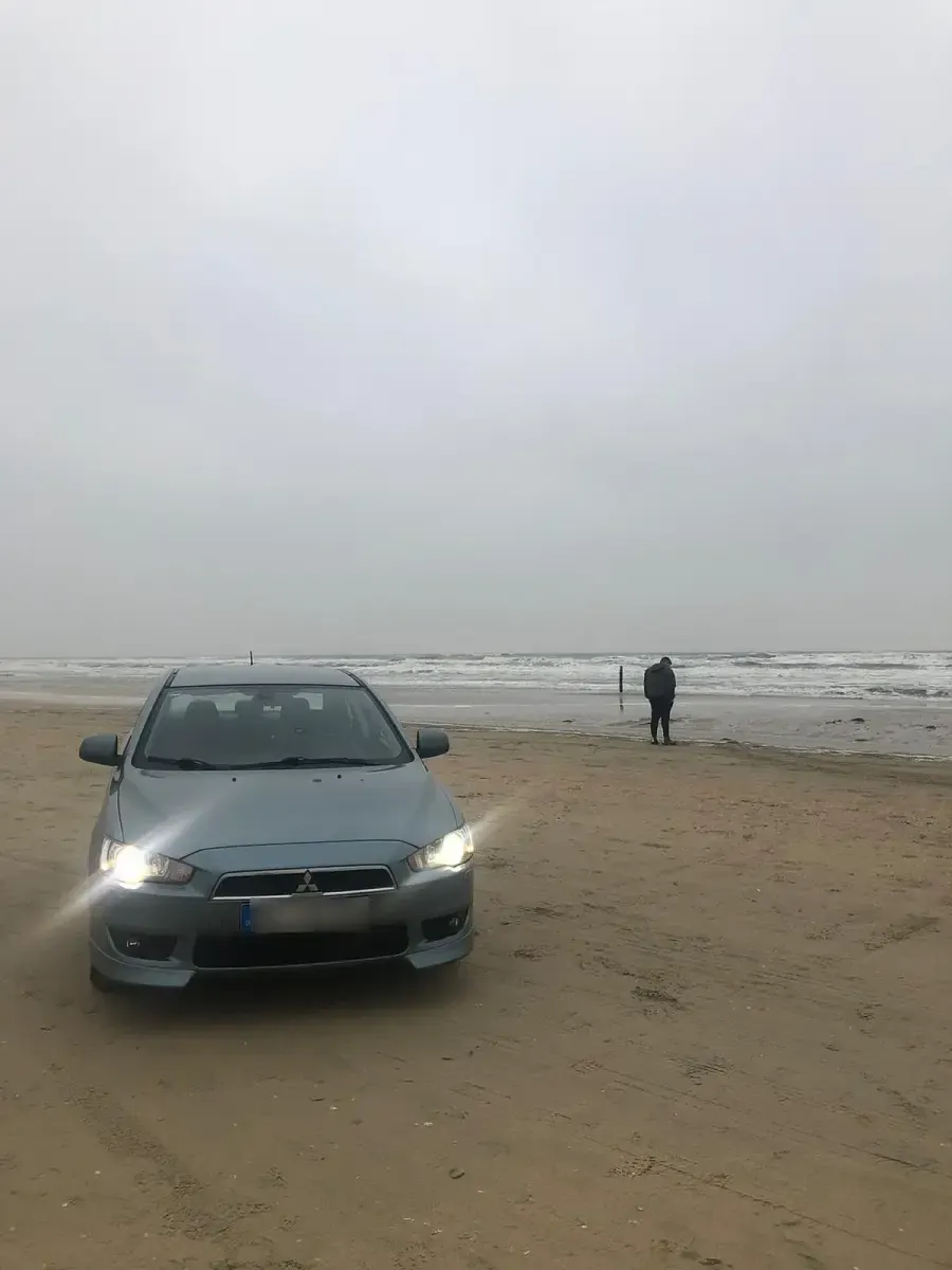 Gebraucht Mitsubishi Lancer 140 PS (102 kW) 2009 Blau Limousine