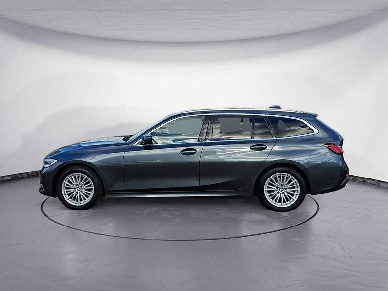 Gebraucht BMW 320 Luxury Line 184 PS (135 kW) 2021 Grau Kombi