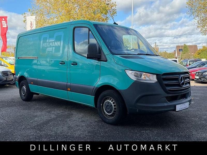 Gebraucht Mercedes Sprinter 114 PS (83 kW) 2021 Grün Van