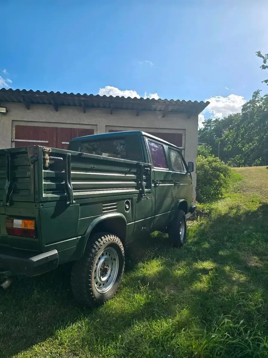 Gebraucht VW T3 69 PS (50 kW) 1991 Grün Van