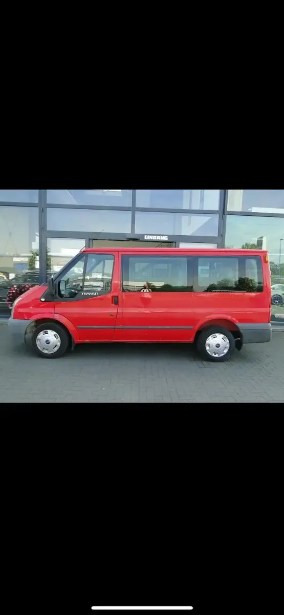 Gebraucht Ford Transit Tourneo 85 PS (62 kW) 2011 Rot Van / Kleinbus