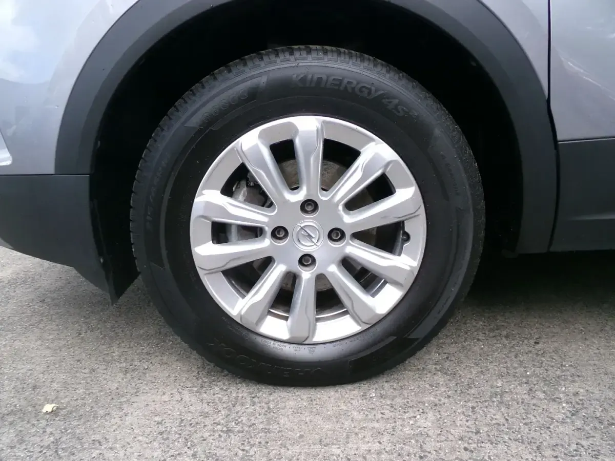 Gebraucht Opel Mokka Edition 101 PS (74 kW) 2023 Kontrast grau SUV
