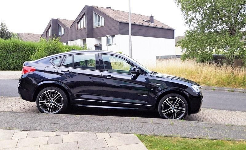 Schwarz Gebraucht 2015 BMW X4 M Sport SUV | 27.790 € - Bild 1/4