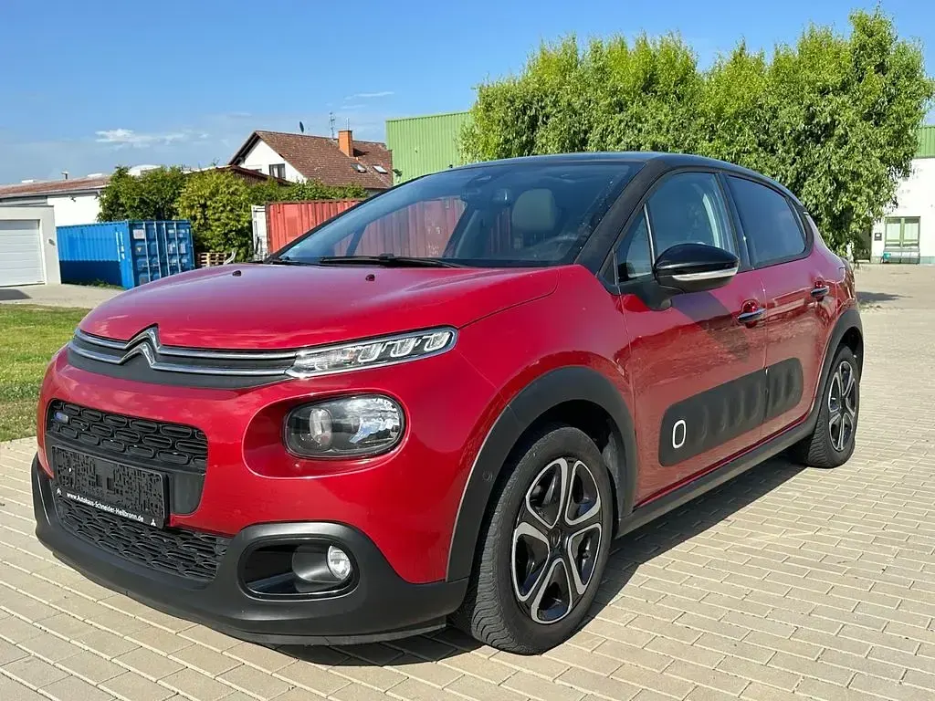 Gebraucht Citroën C3 Shine 110 PS (80 kW) 2017 Rot Limousine