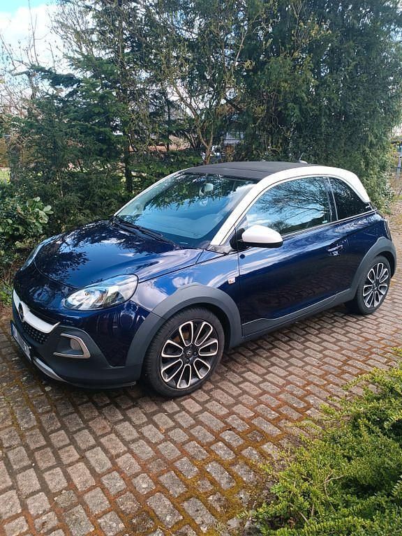 Gebraucht Opel Adam Rocks Open Air 101 PS (74 kW) 2017 Blau Kleinwagen