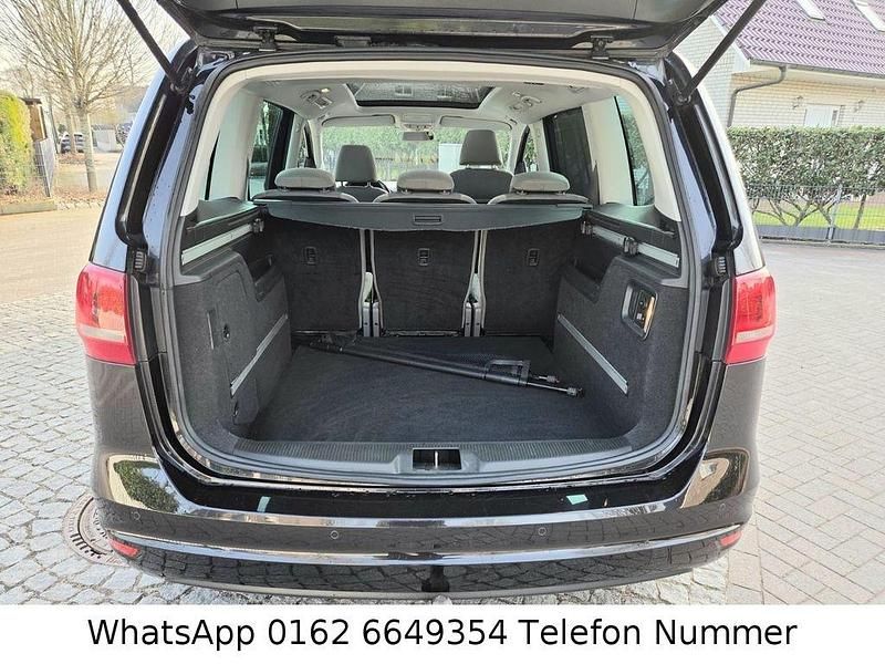 Gebraucht VW Sharan Comfortline 140 PS (102 kW) 2011 Schwarz Van / Kleinbus