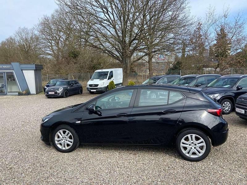 Gebraucht Opel Astra Edition 110 PS (80 kW) 2020 Black meet kettle Limousine