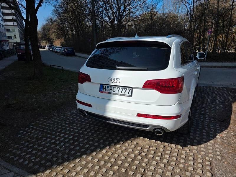 Gebraucht Audi Q7 Ambiente 245 PS (180 kW) 2011 Weiß SUV