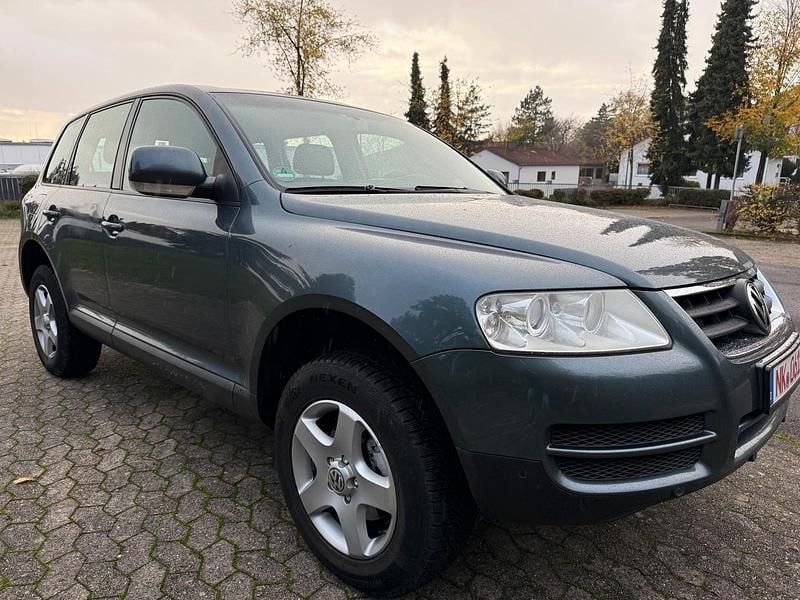 Grau Gebraucht 2004 VW Touareg SUV | 3.850 € (Guter Preis) - Bild 1/4