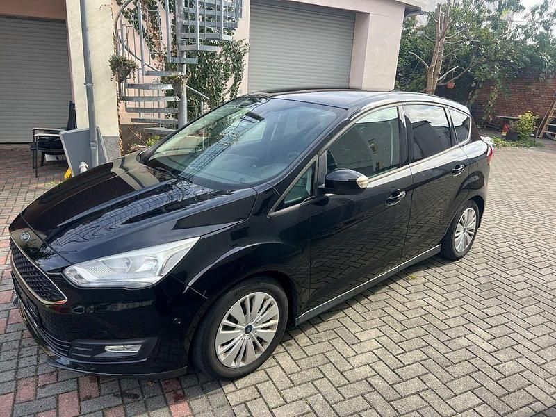 Schwarz Gebraucht 2016 Ford C-MAX Business Edition Van / Kleinbus | 6.999 € (Fairer Preis) - Bild 1/4