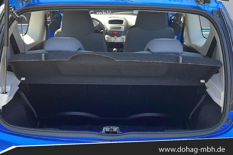 Gebraucht Citroën C1 68 PS (50 kW) 2013 Blau Kleinwagen