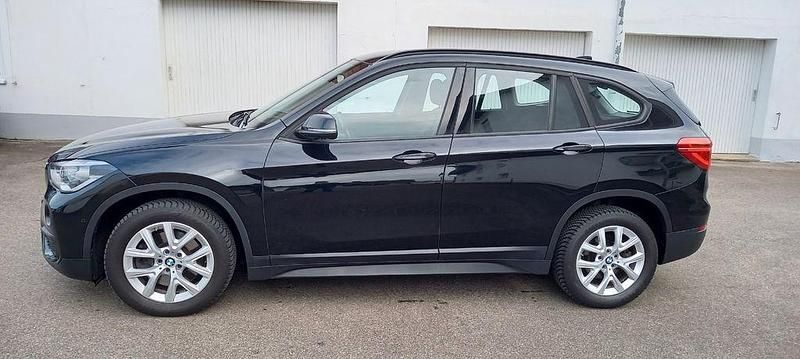 Gebraucht BMW X1 Advantage 190 PS (139 kW) 2017 Schwarz SUV