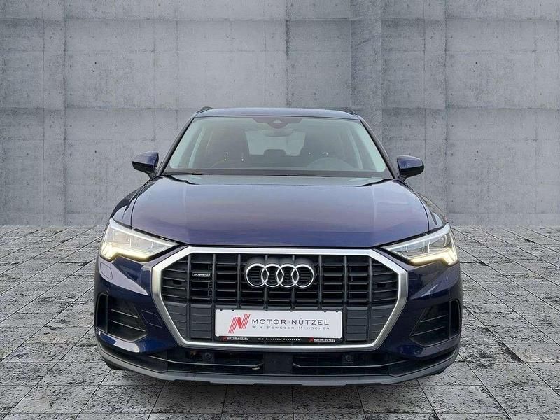 Gebraucht Audi Q3 Ambiente 190 PS (139 kW) 2020 Navarrablau metallic SUV