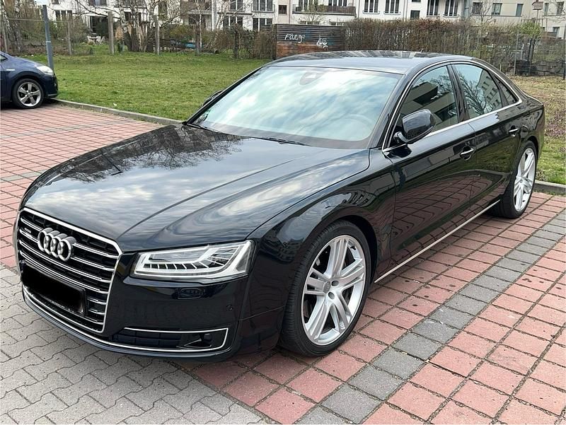 Schwarz Gebraucht 2014 Audi A8 Limousine | 21.000 € (Guter Preis) - Bild 1/4