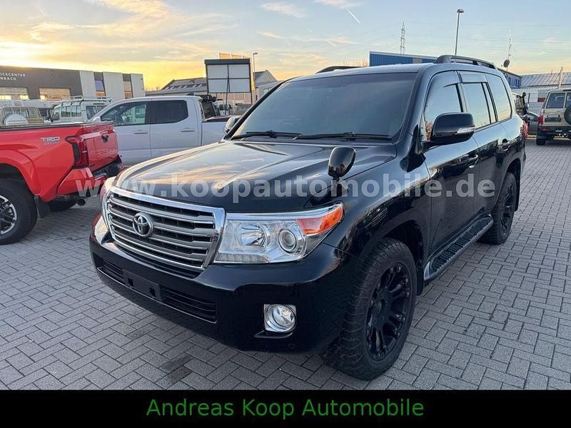 Schwarz Gebraucht 2015 Toyota Land Cruiser SUV | 39.980 € - Bild 1/4