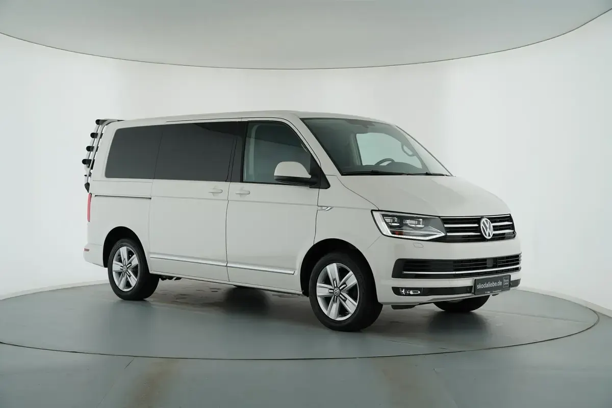 Gebraucht VW Multivan Generation Six 150 PS (110 kW) 2018 Candyweiß Van / Kleinbus