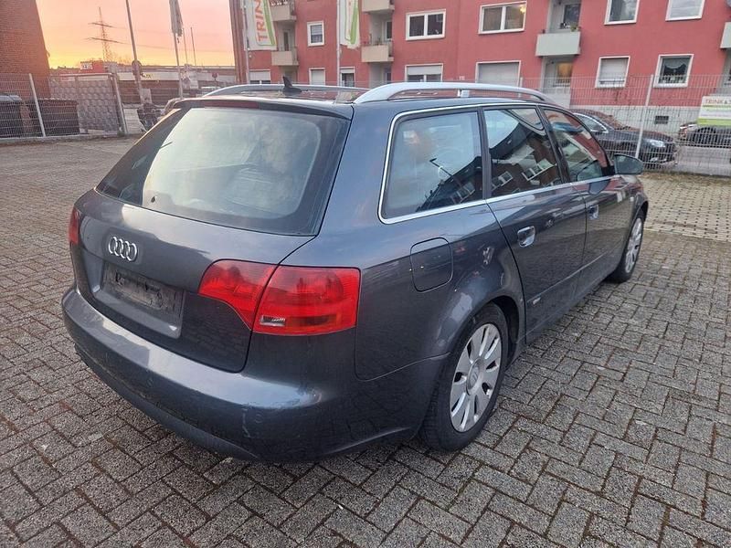 Gebraucht Audi A4 Sport 140 PS (102 kW) 2006 Grau Kombi