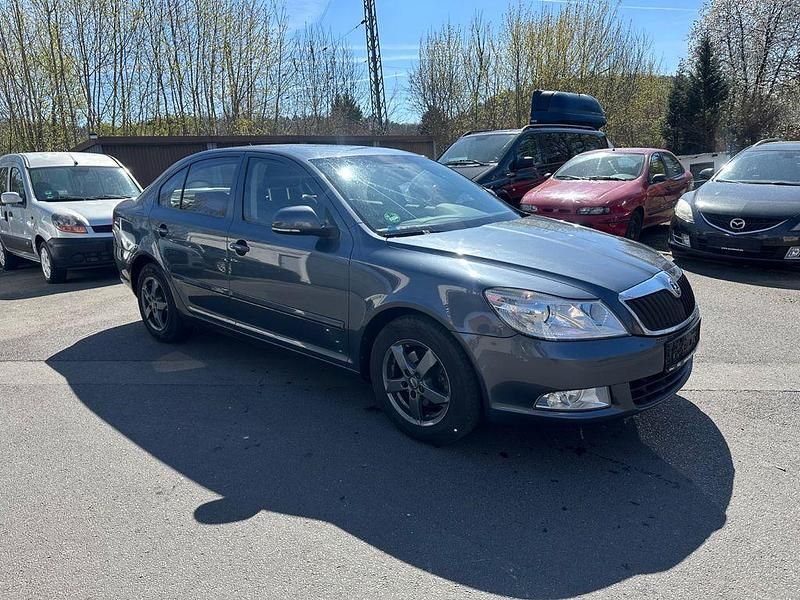 Gebraucht Skoda Octavia 80 PS (58 kW) 2009 Silber Limousine
