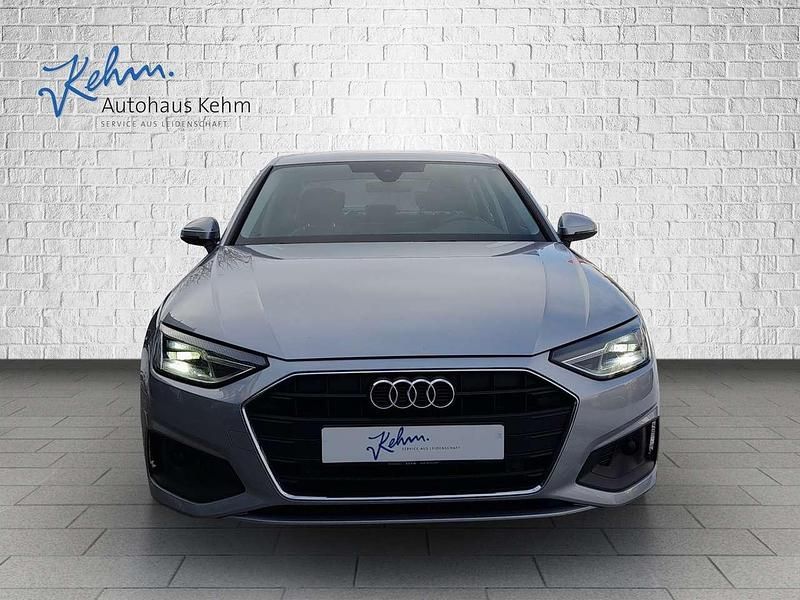 Gebraucht Audi A4 163 PS (119 kW) 2022 Florettsilber metallic Limousine