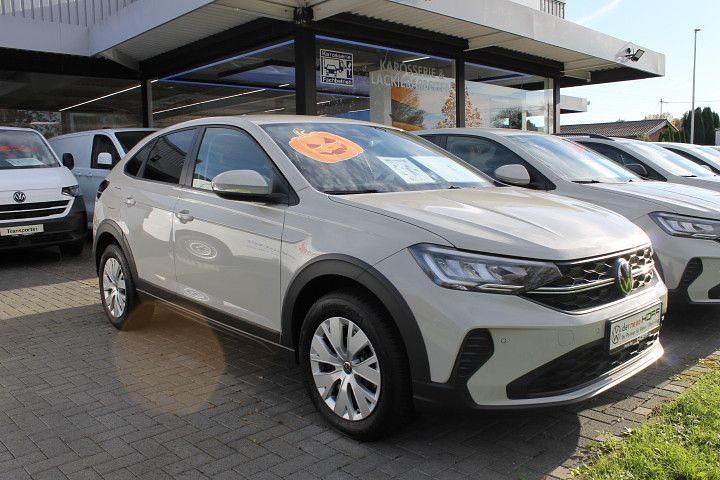 Neu VW Taigo 95 PS (69 kW) 2025 Grau SUV