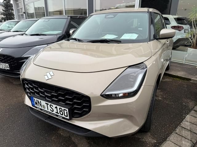 Gebraucht Suzuki Swift Comfort 83 PS (61 kW) 2025 Beige Kleinwagen