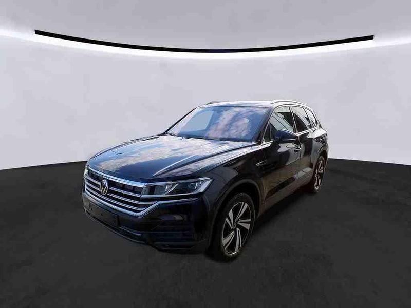 Schwarz Gebraucht 2022 VW Touareg Basis SUV | 54.840 € (Guter Preis) - Bild 1/4