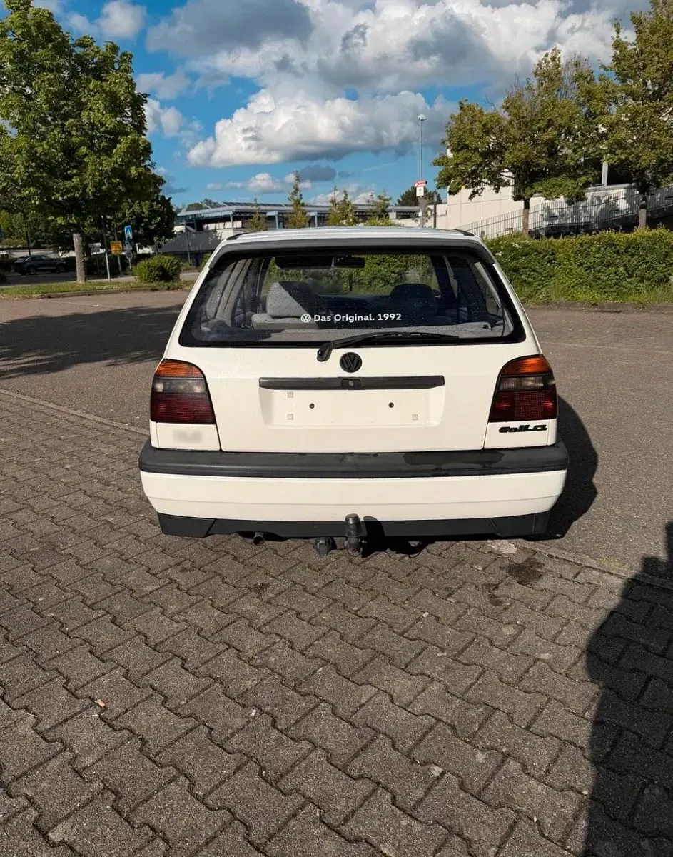 Gebraucht VW Golf III 75 PS (55 kW) 1992 Weiß Kleinwagen