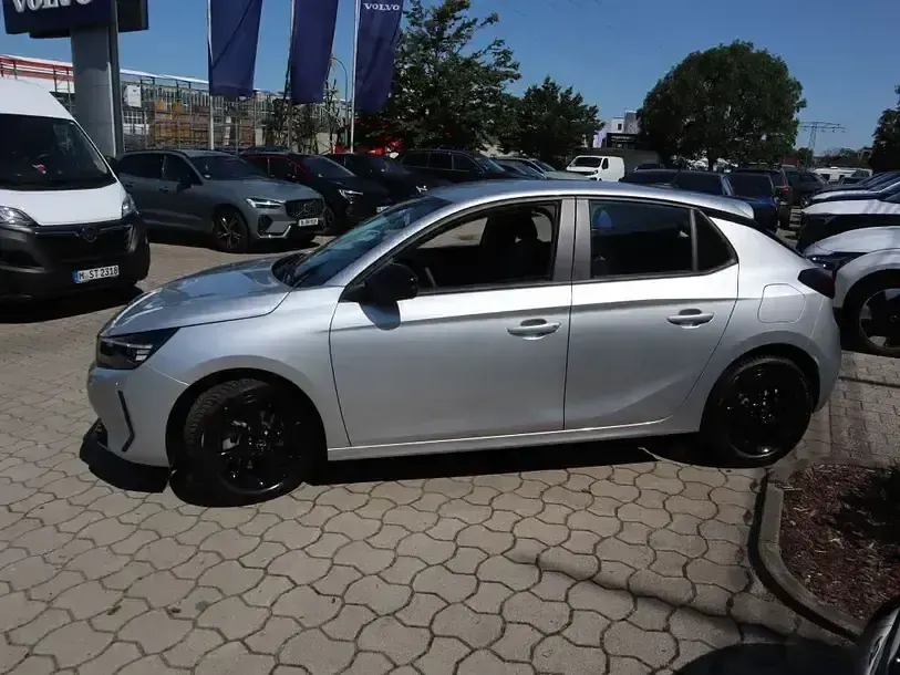 Używany Opel Corsa 2024 Srebrny Hatchback