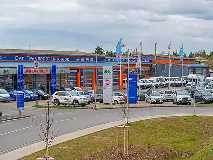 Gebraucht VW Passat Business 150 PS (110 kW) 2023 Schwarz Kombi