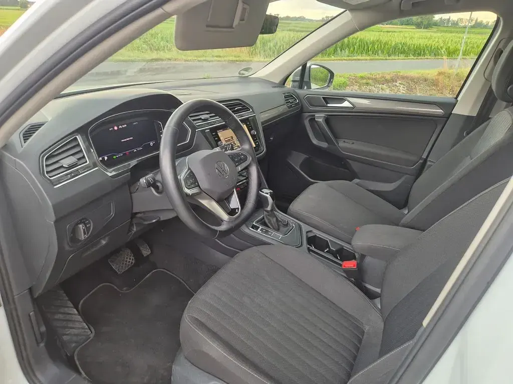 Gebraucht VW Tiguan Allspace Life 150 PS (110 kW) 2024 Weiß SUV