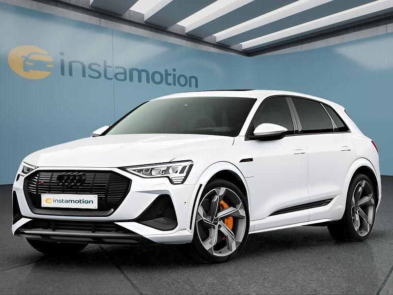 Weiß Gebraucht 2022 Audi e-tron SUV | 46.999 € (Teuer) - Bild 1/4