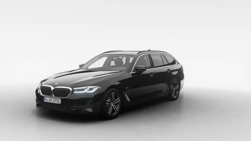 Gebraucht BMW 530e 292 PS (214 kW) 2022 Schwarz Kombi