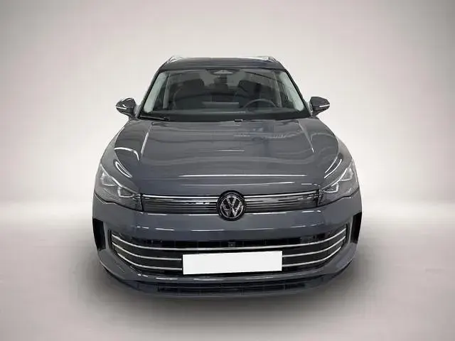 Neu VW Tiguan Style 150 PS (110 kW) 2026 Manufacturer SUV