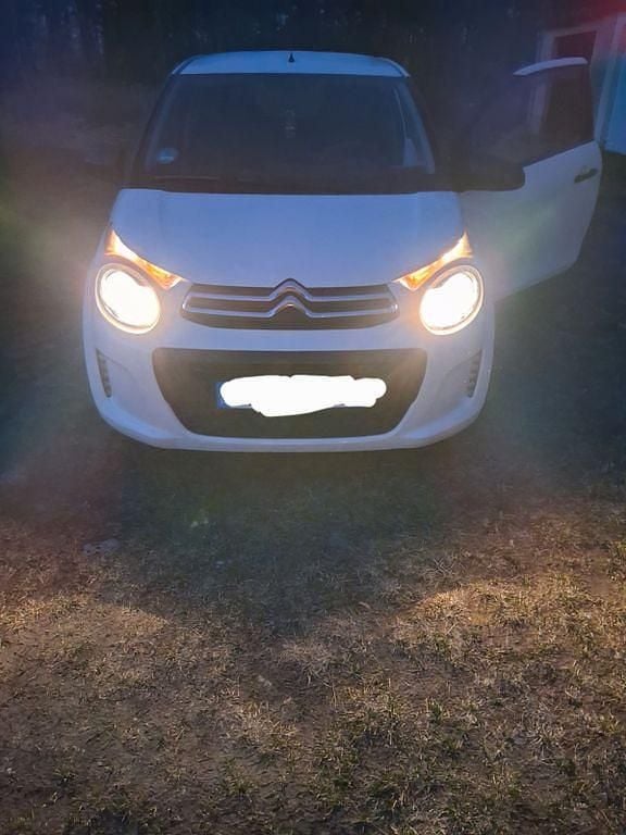 Gebraucht Citroën C1 Live 69 PS (50 kW) 2017 Weiß Kleinwagen