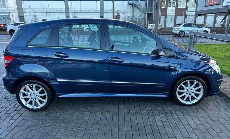 Gebraucht Mercedes B170 116 PS (85 kW) 2008 Blau Van / Kleinbus