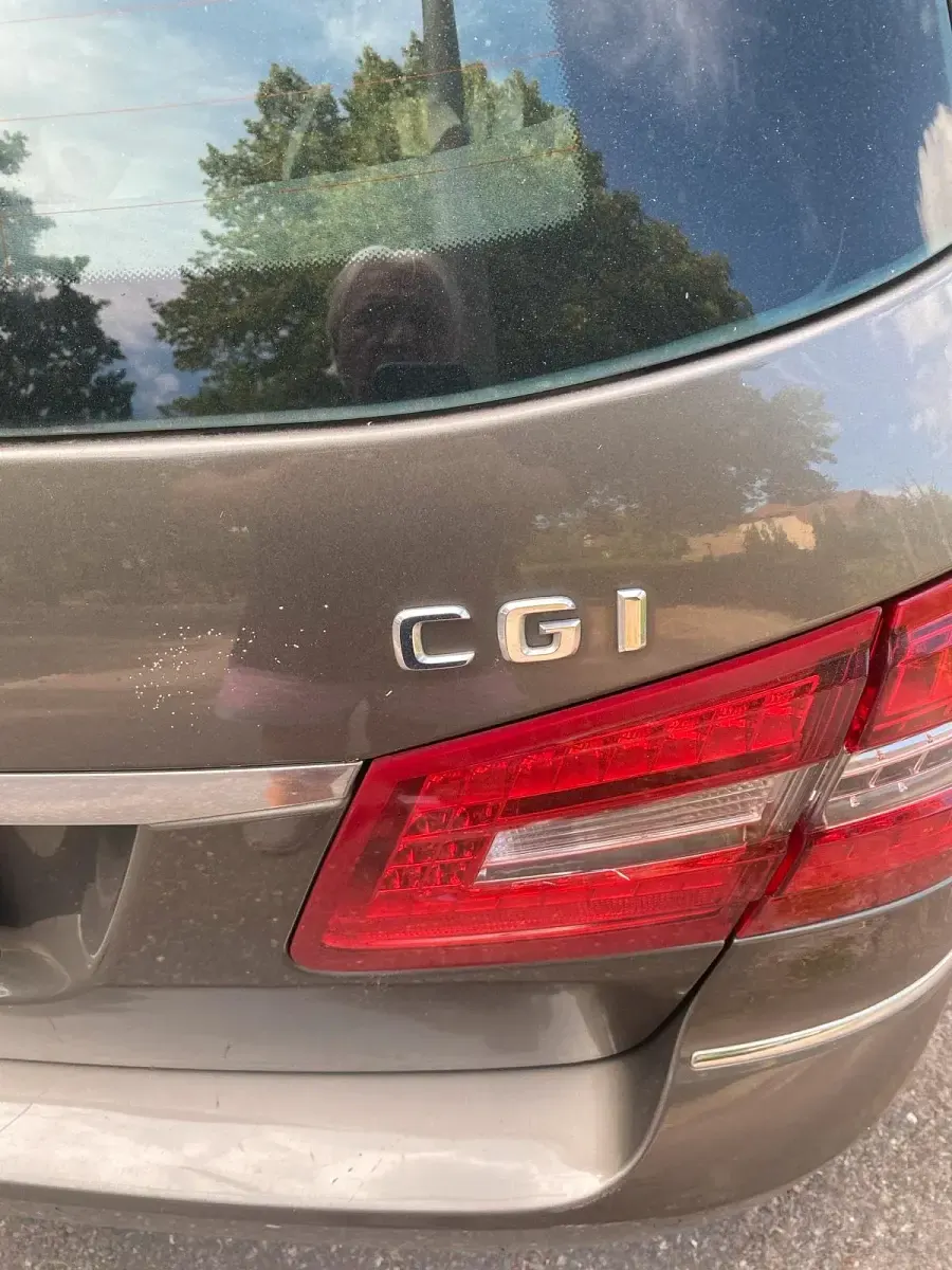 Gebraucht Mercedes E200 184 PS (135 kW) 2010 Grau Kombi